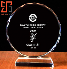 Mẫu Vinh Danh 4